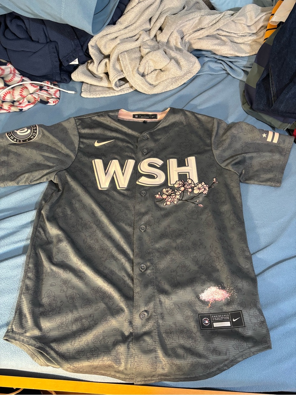Nike men’s Nationals city connect Baseball Jersey- Josh bell